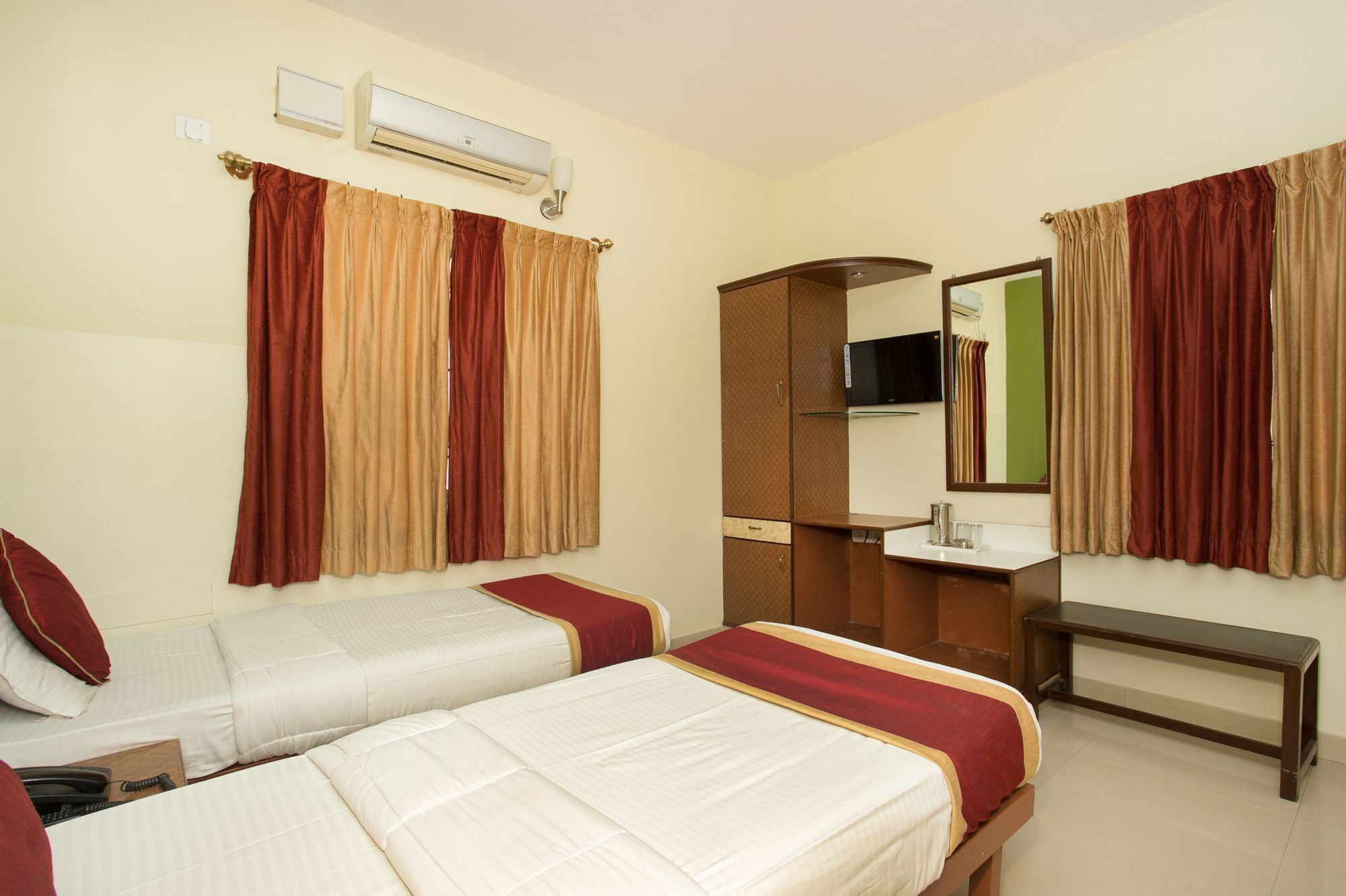 Hotel Oyo 10478 Raj Residency Bengalúr Exteriér fotografie