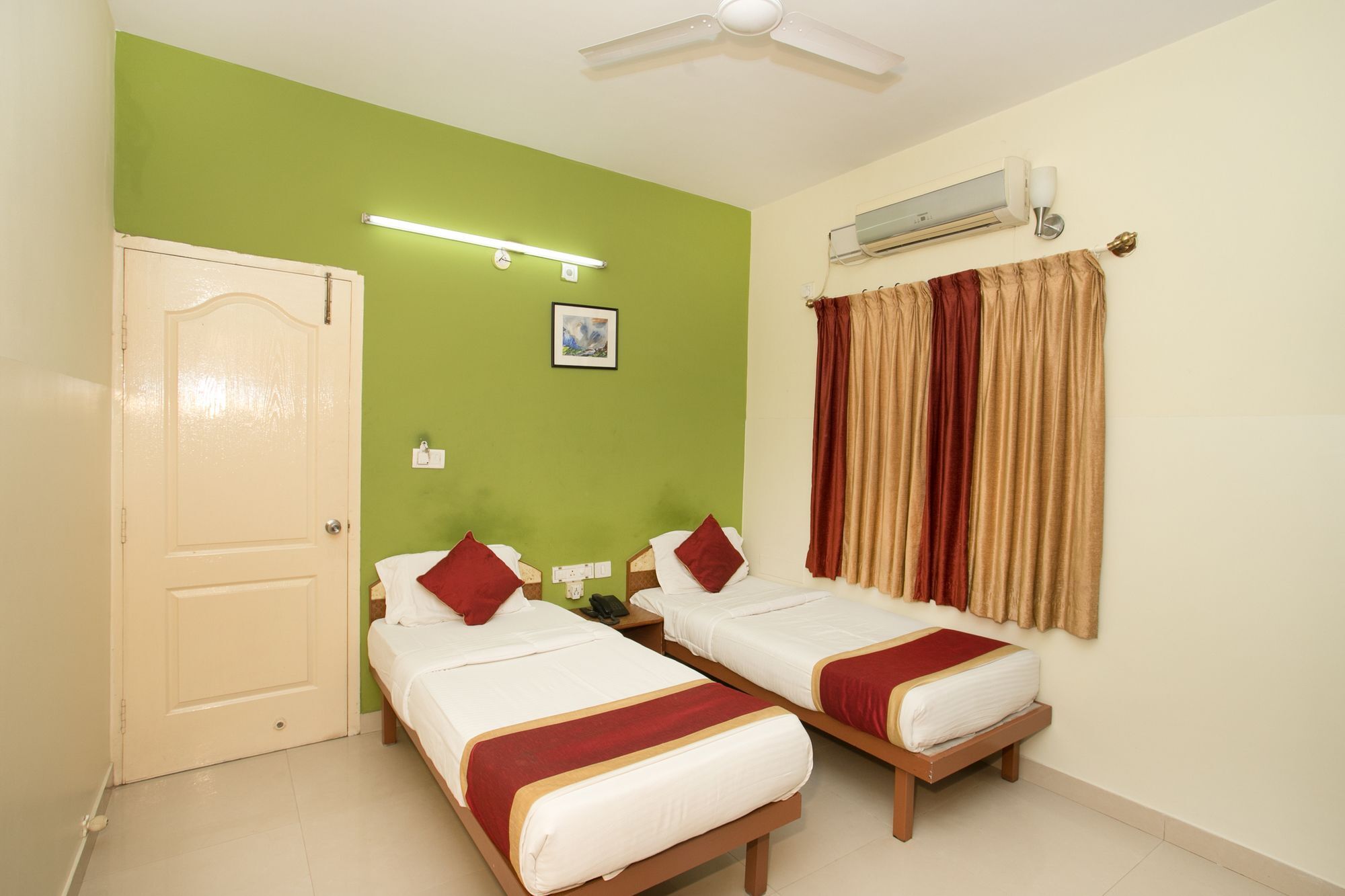 Hotel Oyo 10478 Raj Residency Bengalúr Exteriér fotografie