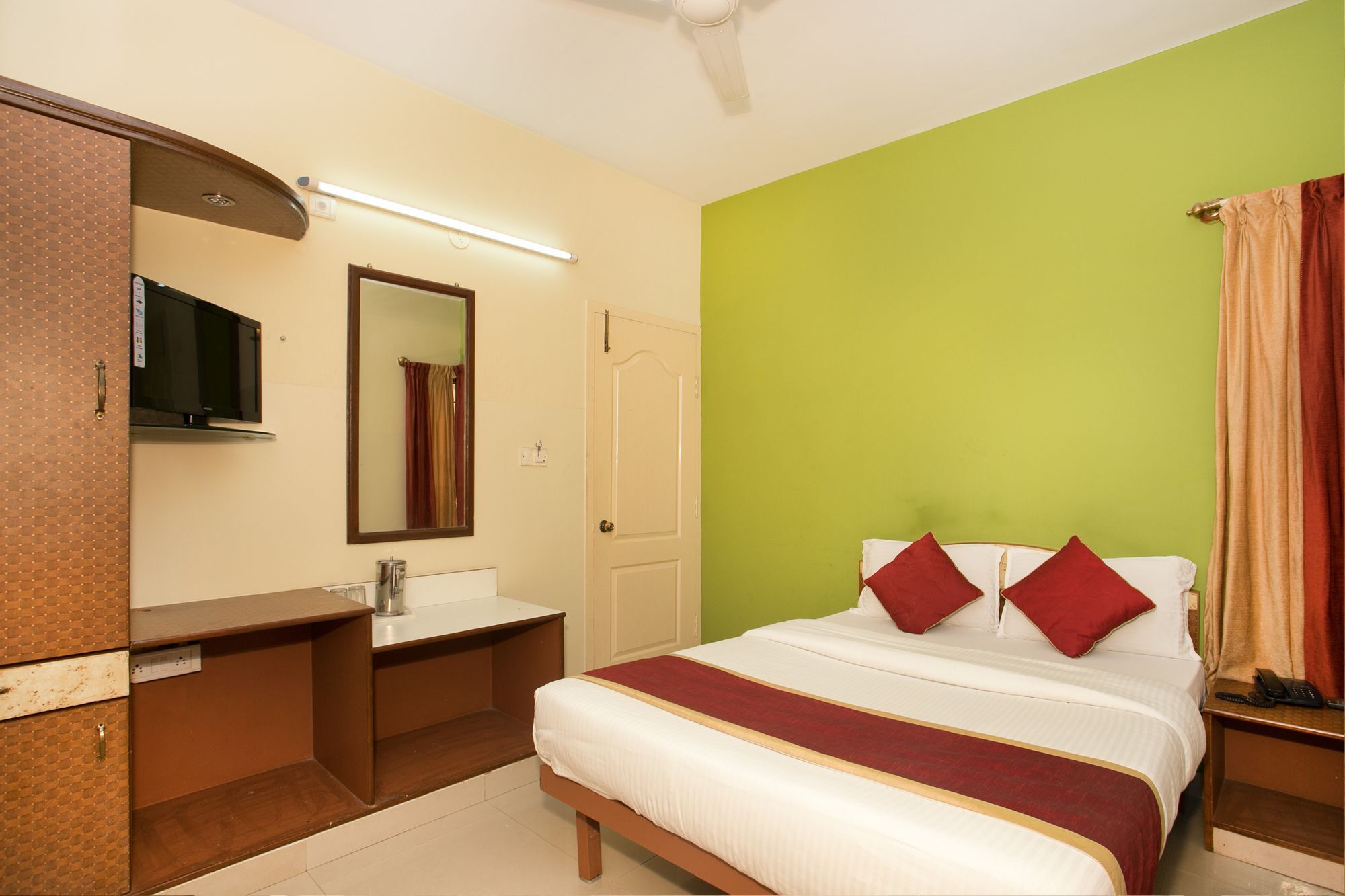 Hotel Oyo 10478 Raj Residency Bengalúr Exteriér fotografie